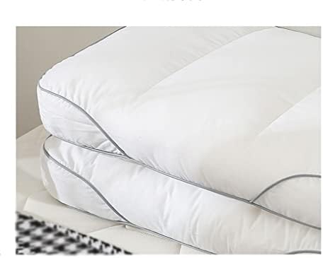 N/jastuci od pamuka i svile pomažu vam da spavate. Par jastuka za kućanstvo je udoban i mekan